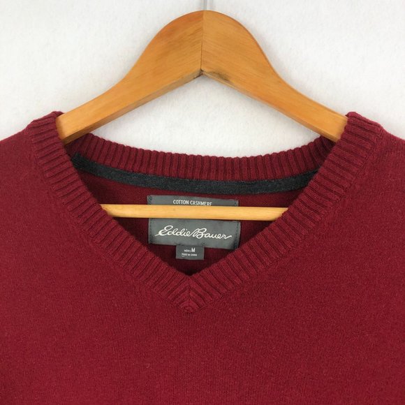 Eddie Bauer Men's Size Medium Red Cashmere Blend V-Neck Knit Sweater - Picture 3 of 6